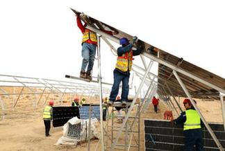 警惕一些風(fēng)電光伏基地建設(shè)&ldquo;表面風(fēng)光&rdquo;