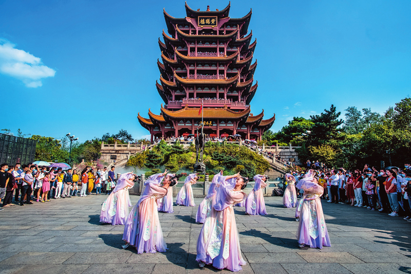 文旅市場回暖 需求多元化促行業(yè)轉(zhuǎn)型升級