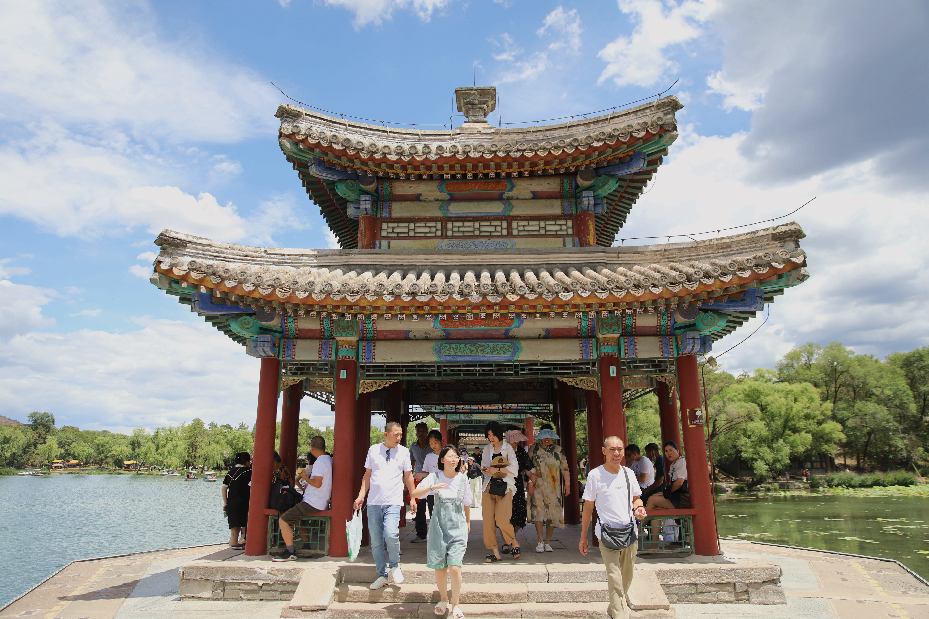 文旅融合打造城市新名片&mdash;&mdash;河北承德旅游業(yè)一線見聞